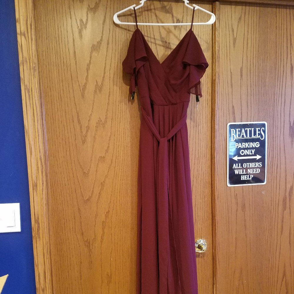 Maroon Cold Shoulder Prom Dress